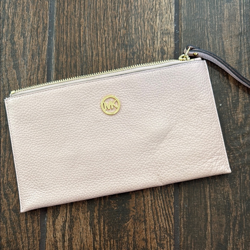 Michael Kors Cream Clutch Sleek Minimalist Design